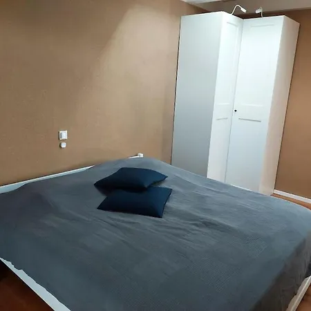 Modern Retreat On 바린
