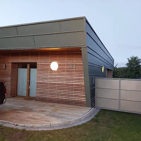 Modern Retreat On 아파트 *